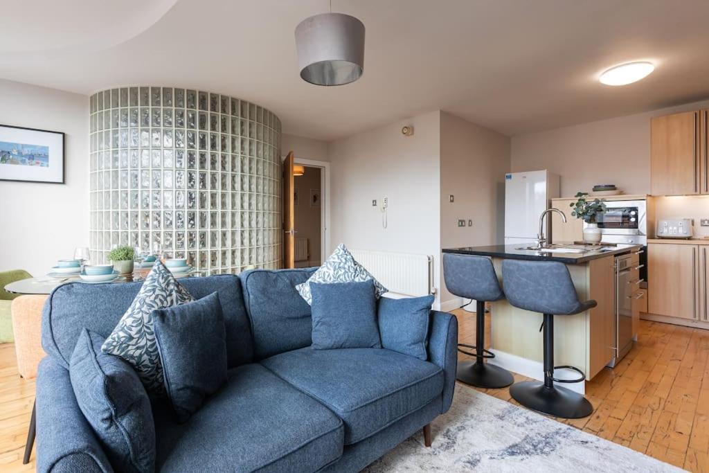 Modern Penthouse Apartment 2 Bed, 2 Bath Sleeps 6 City Centre Belfast Ngoại thất bức ảnh